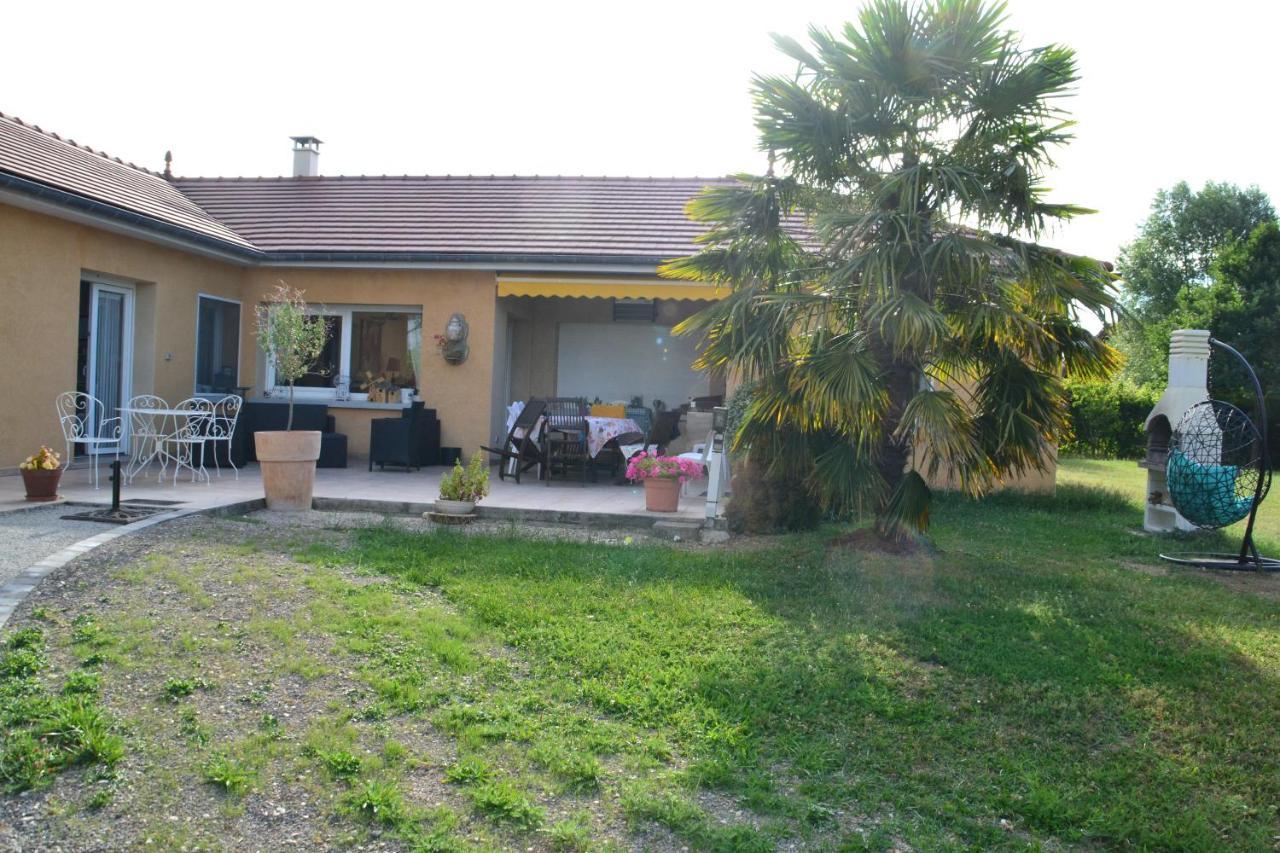 Bed and Breakfast Alaguyauder le KOTA à Chatillon-sur-Broue Extérieur photo